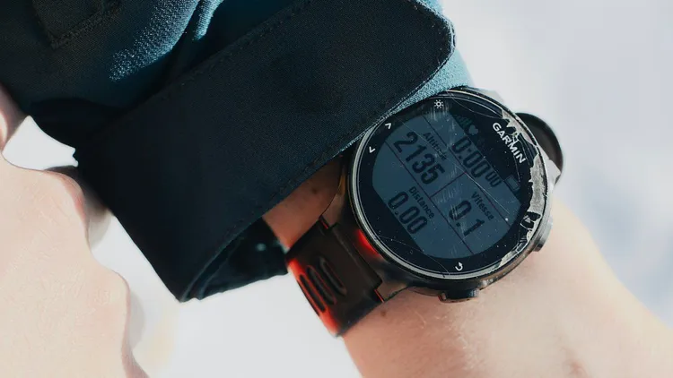 Producent smartwatchy Garmin podejrzewany o zmowę cenową. UOKiK bada sprawę
