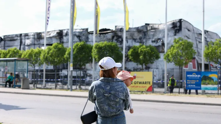 Nie tylko Marywilska i OBI płonęły na rozkaz Kremla. Śledczy ujawniają plan ataku na kolejny sklep