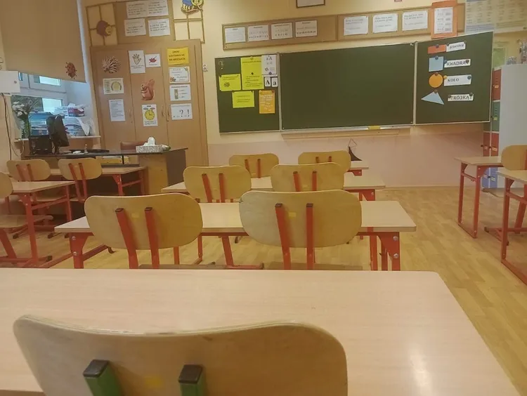 Publiczna podstawówka tonie w długach. Nauczycielki zagroziły przerwaniem lekcji