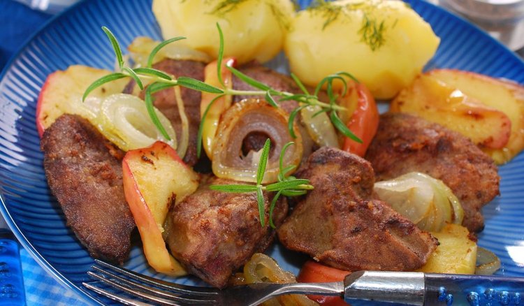 Smażona wątróbka według przepisu Kuronia. Klasyka bez udziwnień