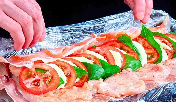 Pokrój, zawiń i włóż do piekarnika. Najlepszy przepis na Niedzielę Palmową