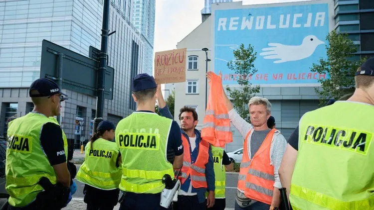 Zapowiadają blokadę Warszawy w pierwszy dzień matur. Ostatnie Pokolenie stawia warunki