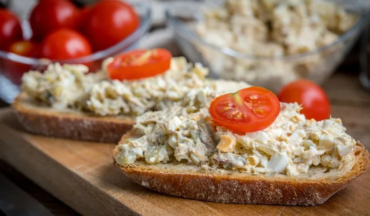 Pastę z makreli robię z uwielbianym serem. Smakuje jak marzenie