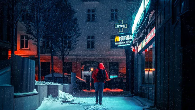 Bardzo trudne warunki na drogach. IMGW wydał ostrzeżenia
