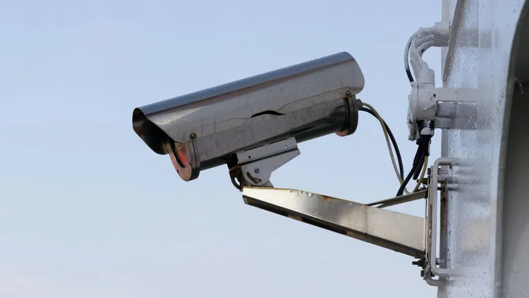Podatek od nieruchomości od monitoringu 2025. Co z pojedynczą kamerą? Są wątpliwości