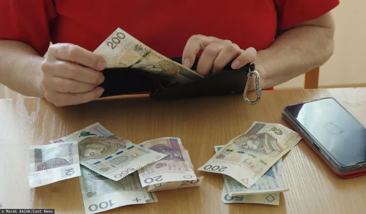 Można dostać prawie 1800 zł z ZUS. Trzeba jednak spełnić warunki