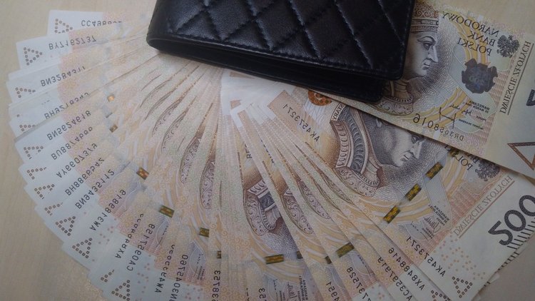 Będą podwyżki pensji. Jest potwierdzenie z rządu