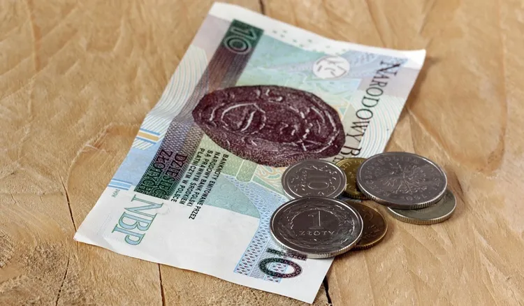 Kaucja za butelki pójdzie w górę. Polacy zapłacą więcej w sklepach