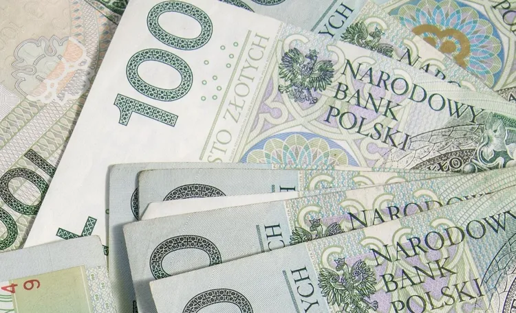 Ujawniono najnowsze dane GUS. Wiadomo, ile zarabiają Polacy