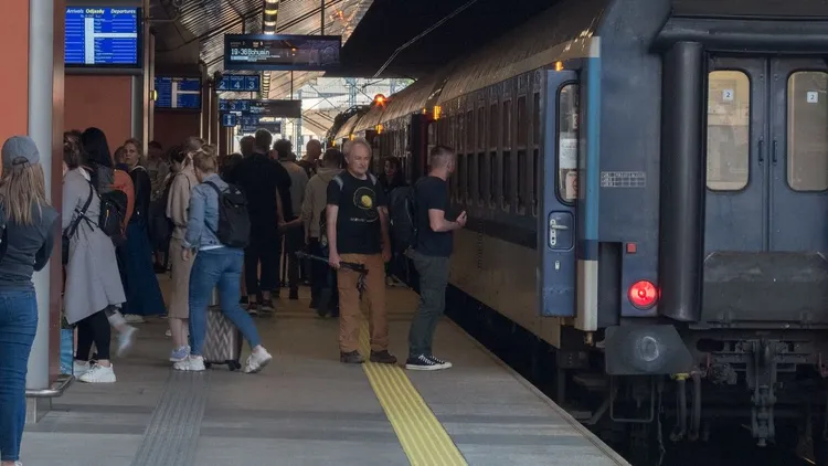 PKP straci monopol na polskich torach? Wnioski już wpłynęły