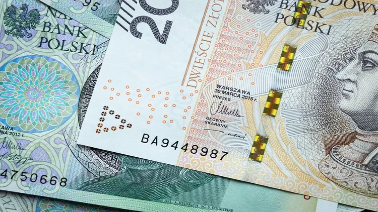 Emeryci mają dodatkowy obowiązek. ZUS podał ostateczny termin