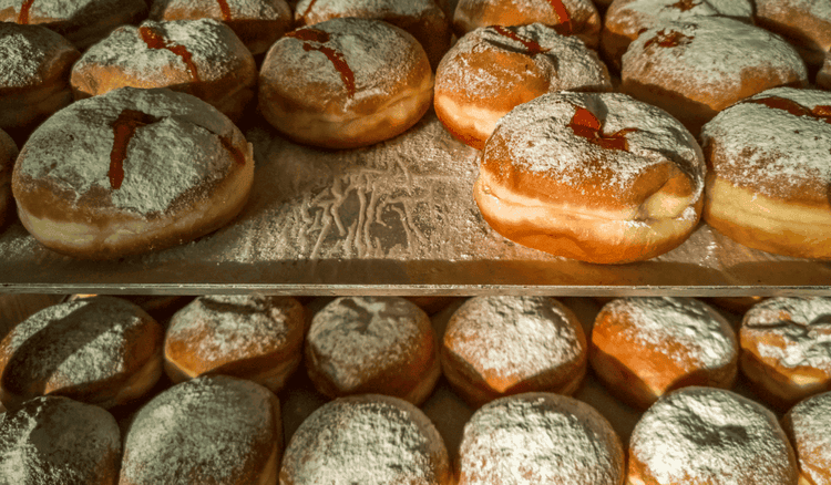 Gdzie kupić tanie i smaczne pączki na Tłusty Czwartek? Krótki przegląd cen