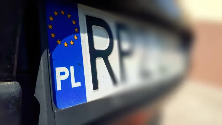 Koniec z uciążliwym obowiązkiem przy rejestracji auta w 2026 r. Kierowcy domagali się tego od lat
