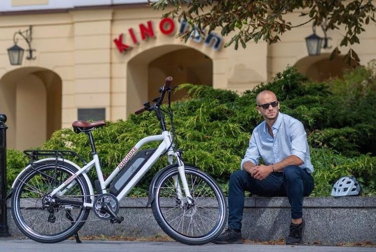 Rower elektryczny na wyciągnięcie ręki: Letnia promocja, leasing dla firm, raty 0% dla klientów indywidualnych