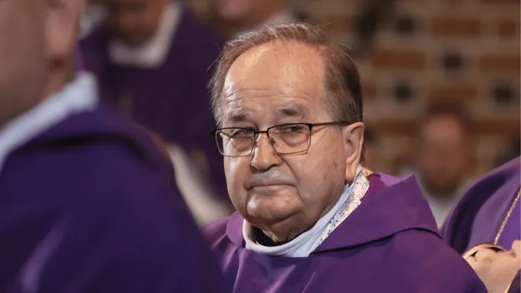 CBA weszło do fundacji Rydzyka. Miał zyskać ośrodek za pieniądze podatników