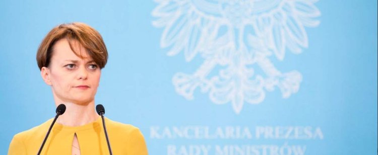 Bon turystyczny jednak wcześniej. Ważna deklaracja wicepremier Emilewicz
