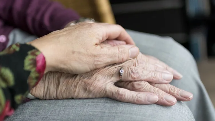 Dodatkowe 258 zł do emerytury. Seniorzy dostaną pieniądze do 15 października