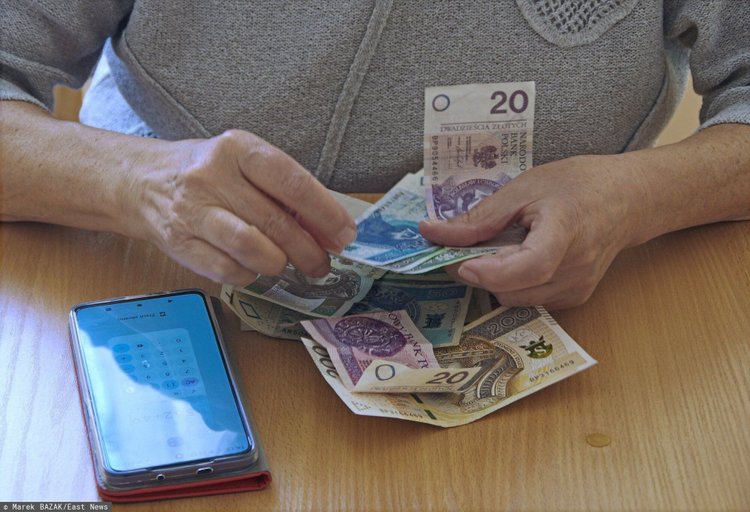 Ważna informacja w sprawie 14. emerytur. Zdecydowało rządowe rozporządzenie