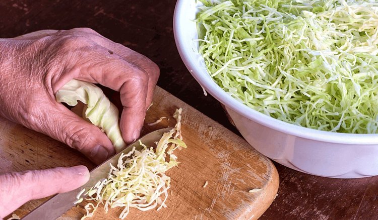 Taką surówkę podpatrzyłam w chińskiej restauracji. Nie sądziłam, że jest tak prosta do zrobienia