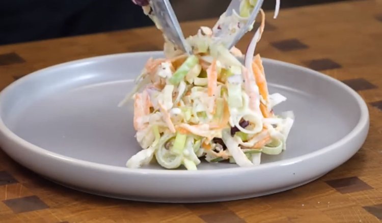 Taką surówkę podam do obiadu na Boże Narodzenie. Jest lepsza niż z restauracji