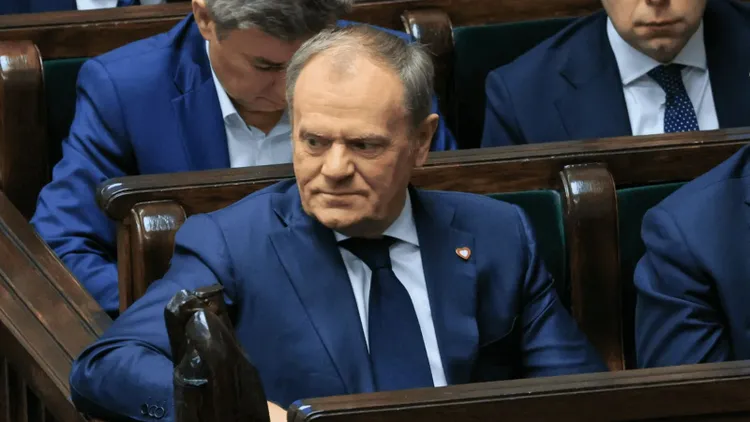 Wnioski ośmiu krajów zatwierdzone. Polska musi poczekać