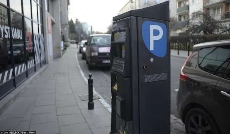 Oszustwo na sklepowych parkingach. Jest ostrzeżenie dla klientów