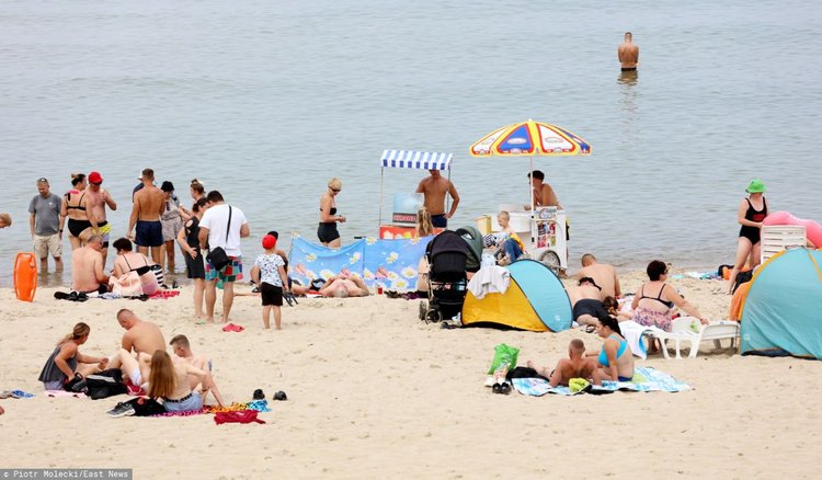 Mężczyzna wyłudził z ZUS ogromne pieniądze. Posłużył się bonami turystycznymi na dzieci