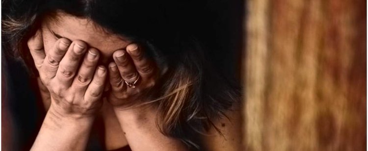 Miała być na zwolnieniu, ZUS znalazł ją na zdjęciu. Zasiłek musi oddać z odsetkami