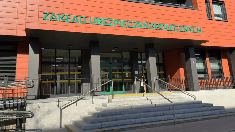 Komunikat ZUS: Zmiany w programie Płatnik. Przestanie działać na starszych komputerach