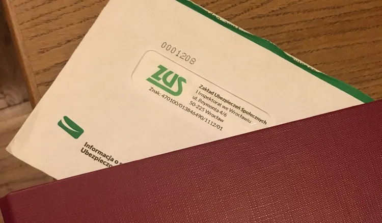 ZUS wypłaci emeryturę po zmarłym. Trzeba jednak spełnić warunek