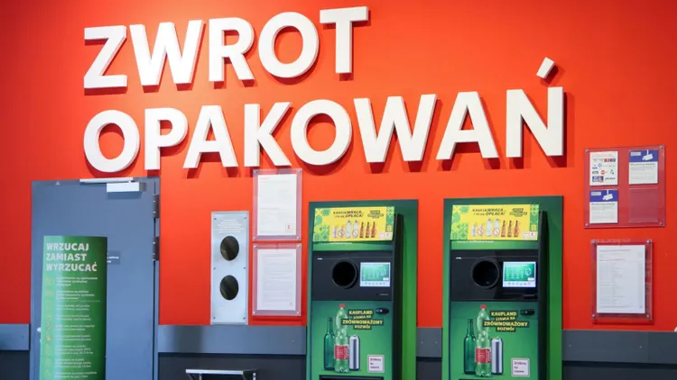 Nowy rekord w systemie kaucyjnym. Nigdy wcześniej sklep nie przyjął tylu butelek w jeden dzień