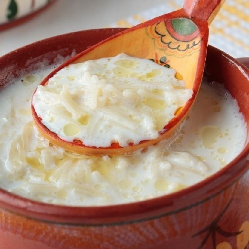 Kultowa zupa mleczna w sam raz na śniadanie