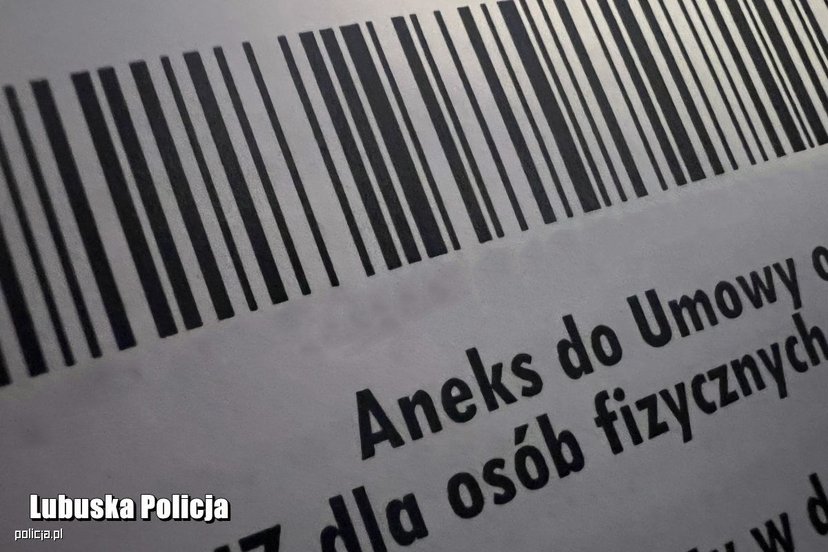 Podsuwał klientom sieci komórkowej trefne umowy. Policja ostrzega, narażeni są głównie seniorzy