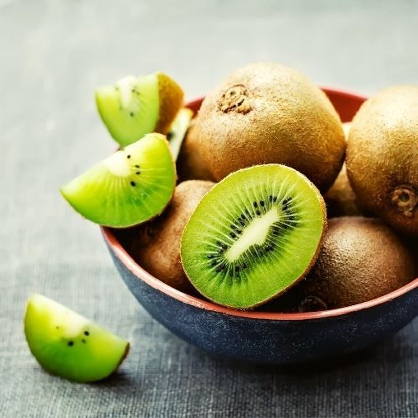 Dlaczego warto jeść kiwi i jak je wykorzystać w kuchni?