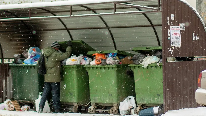W tych miastach ci Polacy płacą już mniej za odpady. Oto, kto i jak może złożyć wniosek