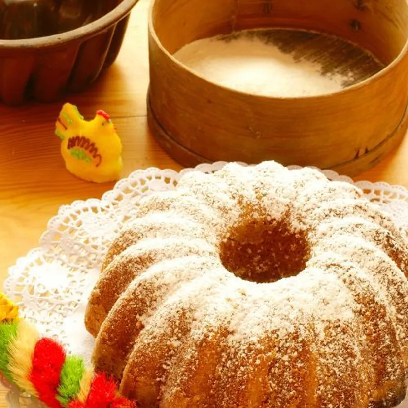 To najlepsza babka wielkanocna, jaką jadłem. Nie ma w niej jajek i mleka
