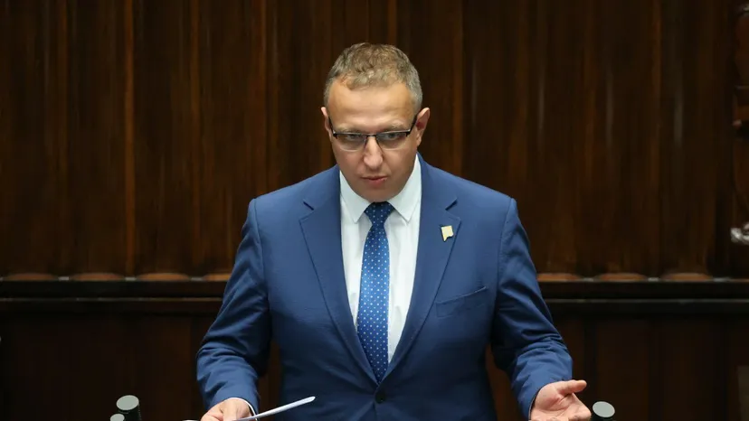 Dwie ustawy ograniczą wolność słowa w sieci. Szef sejmowego zespołu ds. hejtu: "rozumiem obawy"