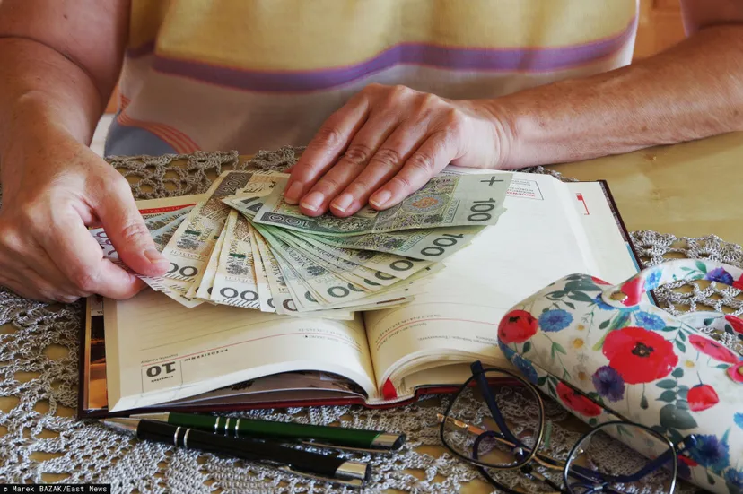 Waloryzacja emerytur niższa, niż zapowiadano. GUS przekazał kluczowe informacje