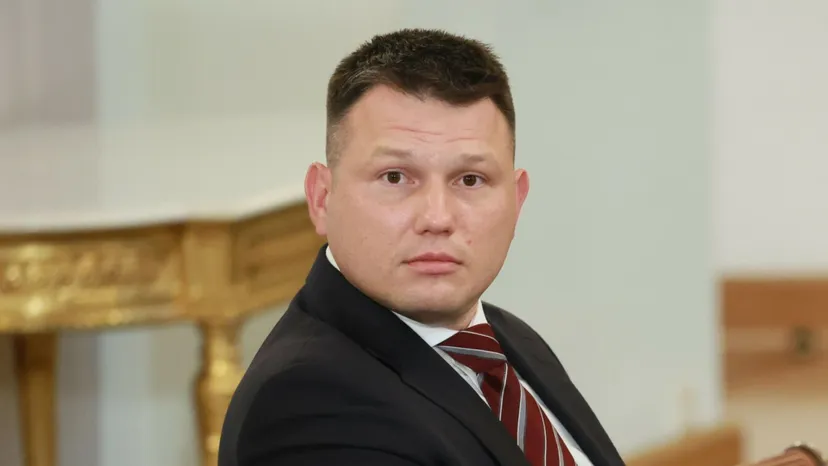 Mentzen z tajną wizytą u Nawrockiego. Złożył mu "kompromisową propozycję"