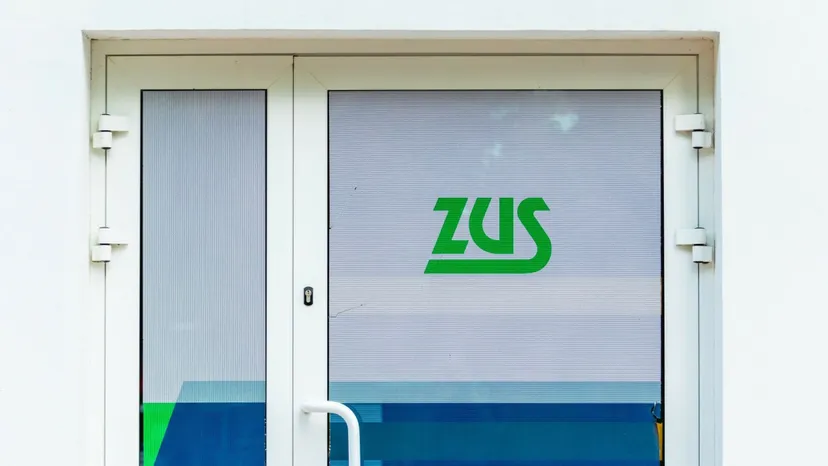 Tak łatwo stracisz zasiłek. ZUS nasyła kontrole, Polacy wpadają przez jeden błąd