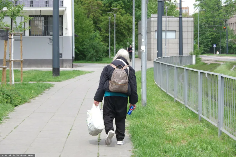 Tyle emerytury dostanie seniorka po 40 latach pracy za najniższą krajową. Ta kwota to nie żart
