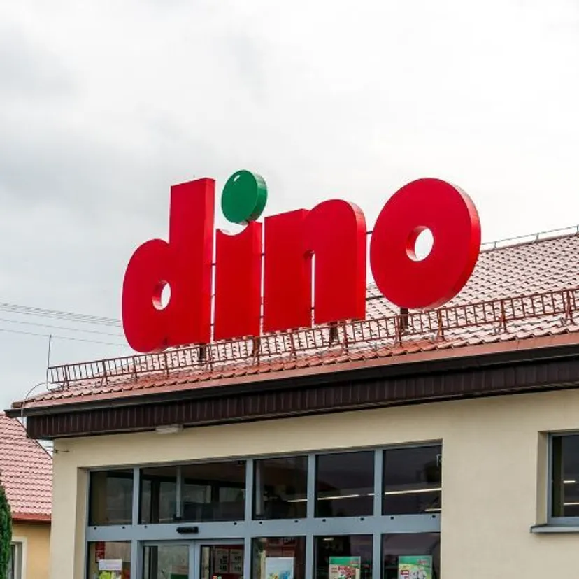 Nowa gazetka Dino. "6+6 gratis" i gigantyczne obniżki, klienci się obkupią