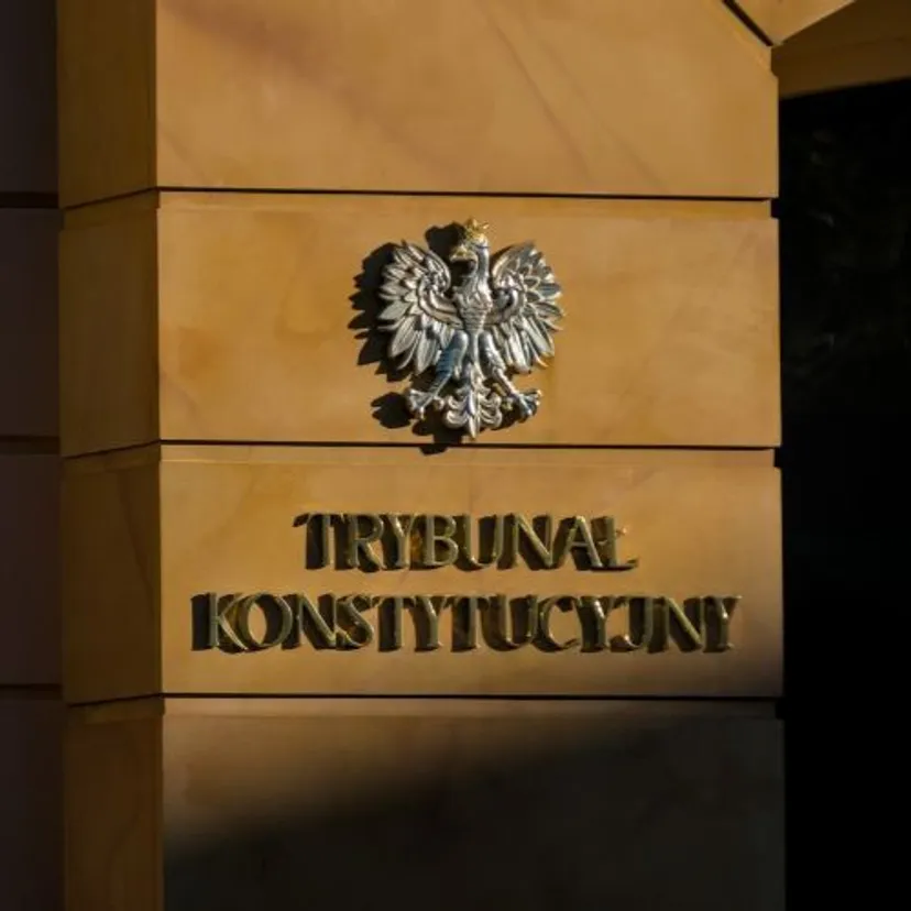 Sędziowie TK od miesięcy bez pensji. Dostaną odszkodowania? "Rozpatrujemy różne ścieżki"