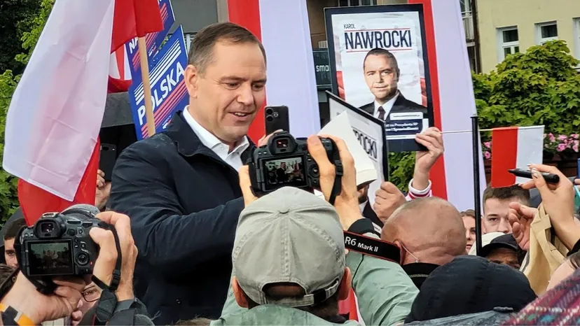 Miliony złotych na kampanię prezydencką. Karol Nawrocki zbliża się do limitu