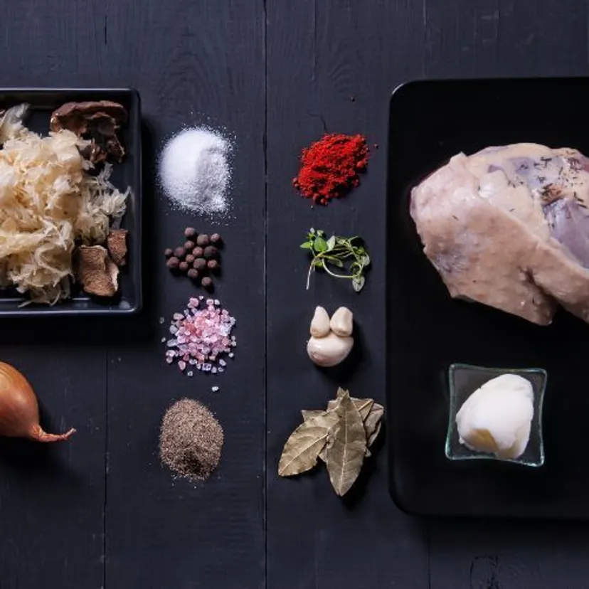 Gęsina w kakao, czyli wywiad z chefem Andreą Camastrą z nagrodzonej gwiazdką Michelin restauracji Nuta