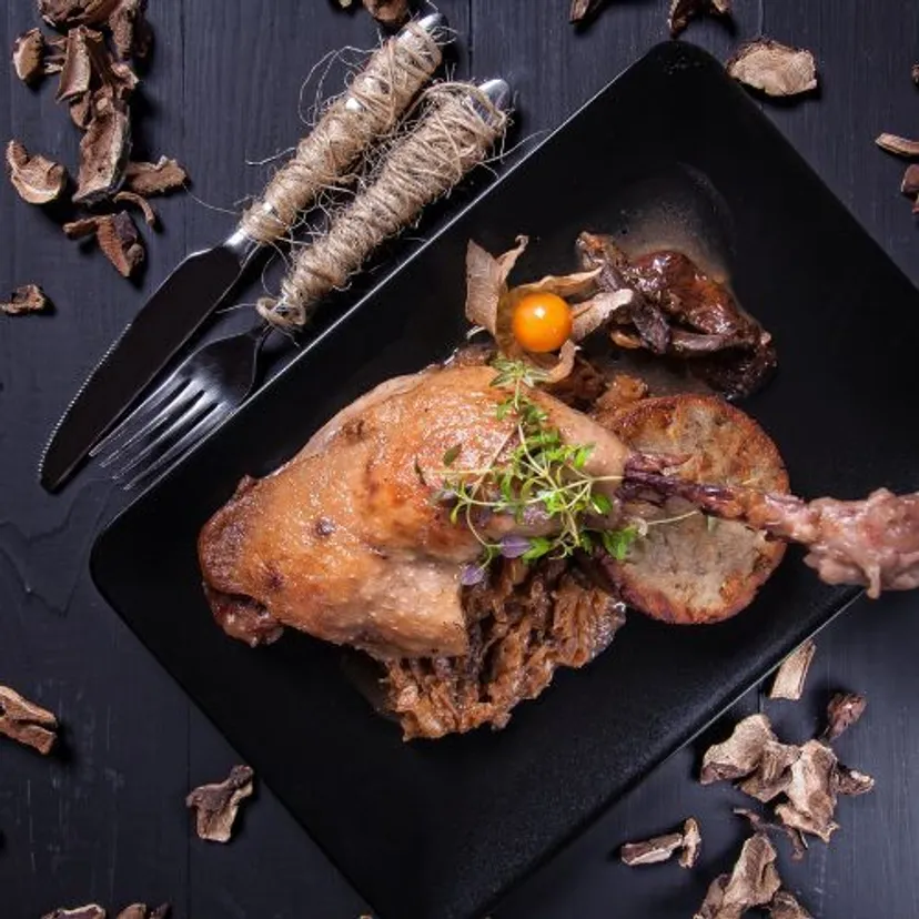 Gęsina w kakao, czyli wywiad z chefem Andreą Camastrą z nagrodzonej gwiazdką Michelin restauracji Nuta