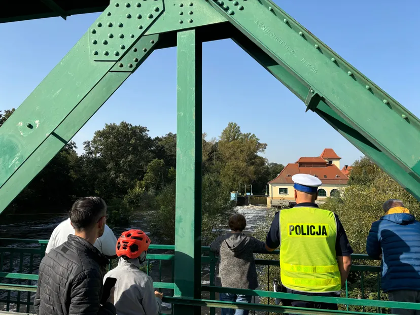 Puste półki w Biedronce. Dramatyczne sceny w sklepach - "dostawa dopiero jutro" [Tylko u nas]