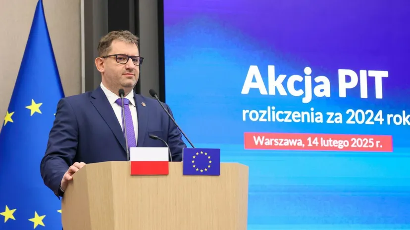 Zwrot podatku 2025. Jak długo trzeba czekać na pieniądze?