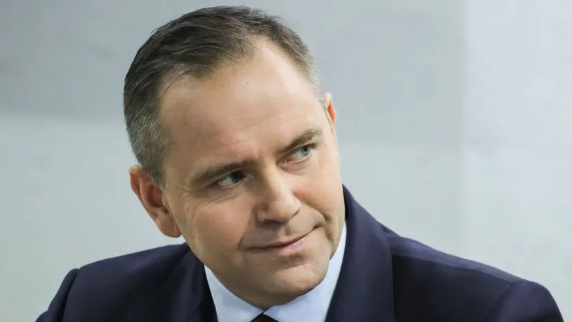 Wybory 2025: druga tura. Kto jest bogatszy? Majątki Trzaskowskiego i Nawrockiego: mieszkania, antyki, gotówka