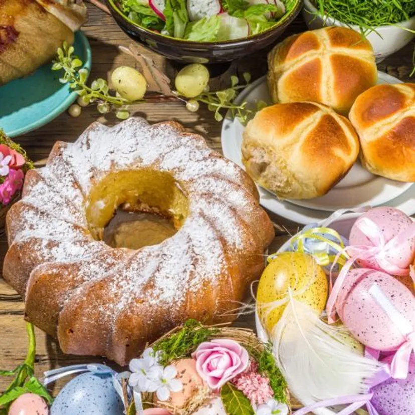 Babcia Ewa robi doskonałą babkę wielkanocną. Cukiernicy mogą się od niej uczyć